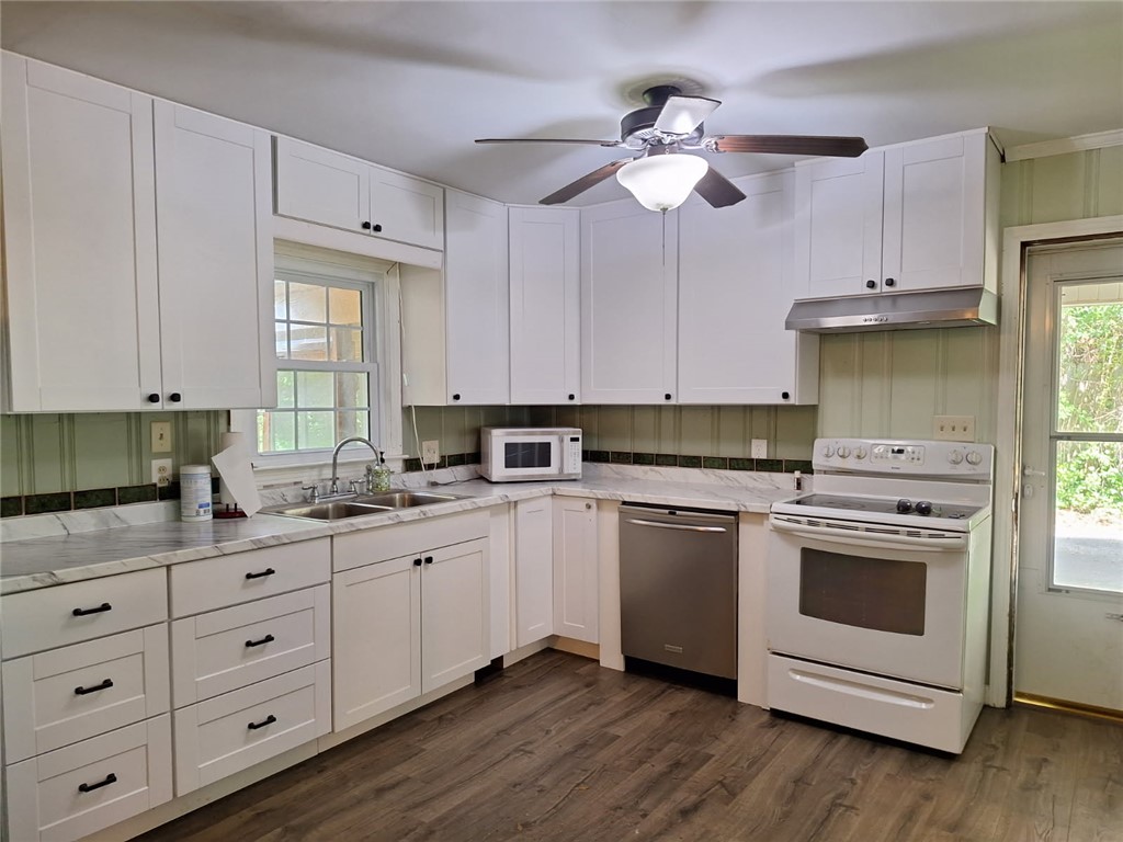 812 N 16TH Street