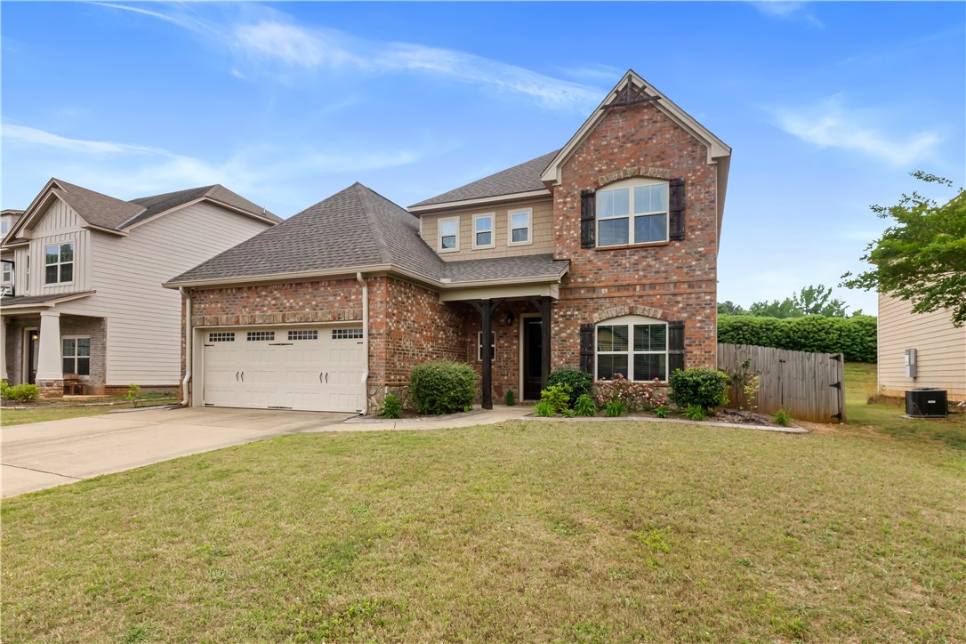 Auburn, Alabama 36832, United States, 4 Bedrooms Bedrooms, ,4 BathroomsBathrooms,Residential,Active,122051