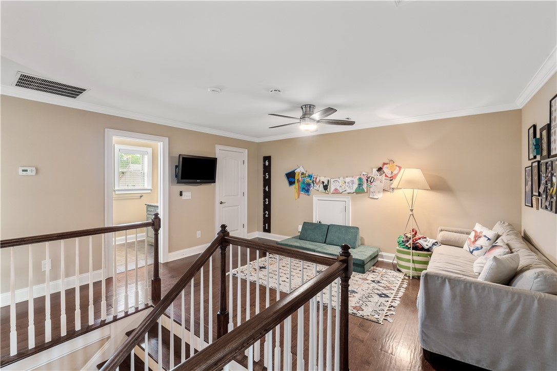 Auburn, Alabama 36832, United States, 4 Bedrooms Bedrooms, ,4 BathroomsBathrooms,Residential,Active,122051