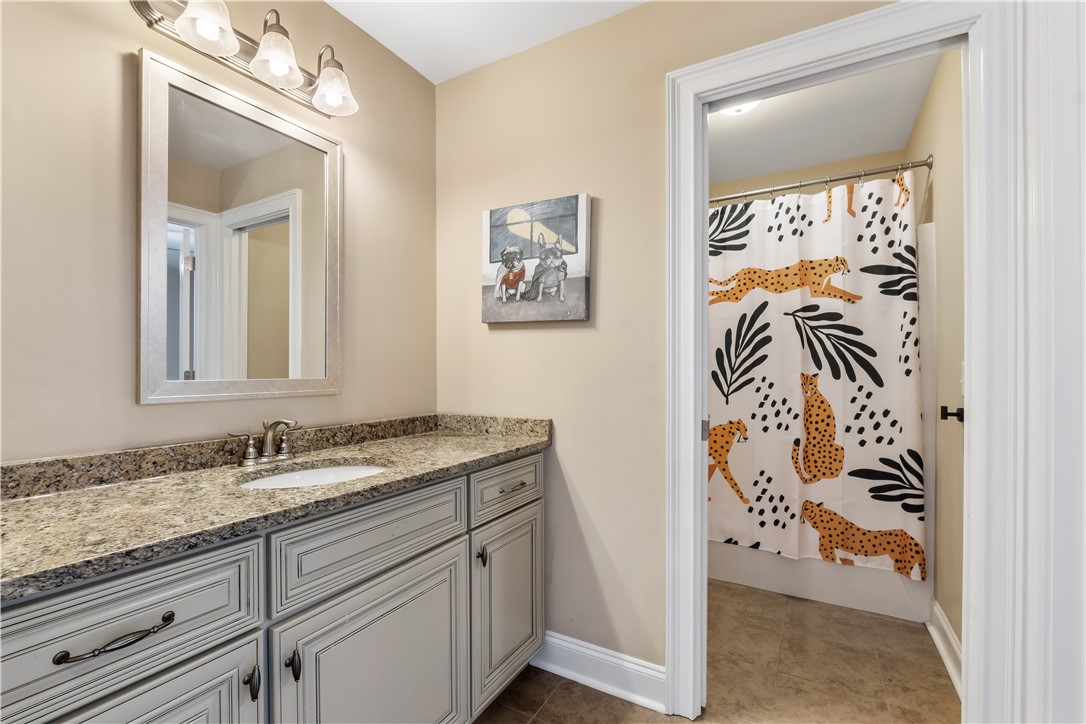 Auburn, Alabama 36832, United States, 4 Bedrooms Bedrooms, ,4 BathroomsBathrooms,Residential,Active,122051