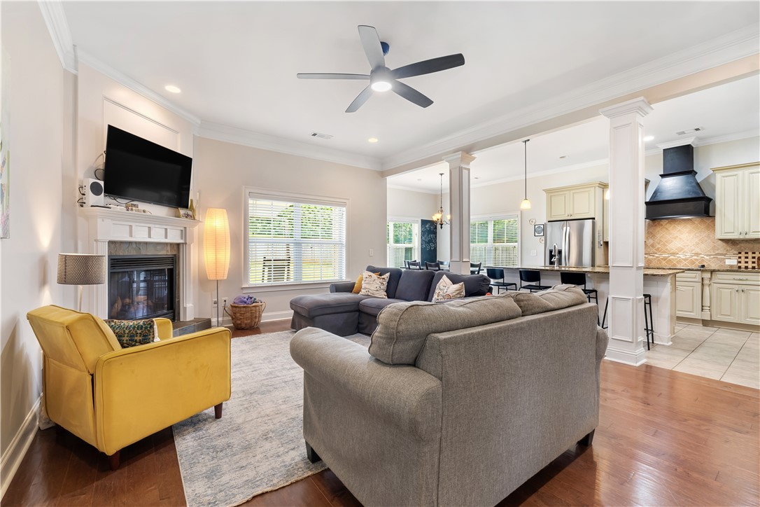 Auburn, Alabama 36832, United States, 4 Bedrooms Bedrooms, ,4 BathroomsBathrooms,Residential,Active,122051