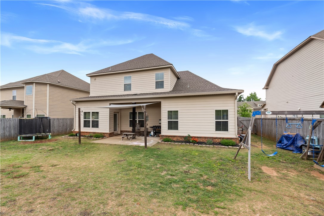 Auburn, Alabama 36832, United States, 4 Bedrooms Bedrooms, ,4 BathroomsBathrooms,Residential,Active,122051