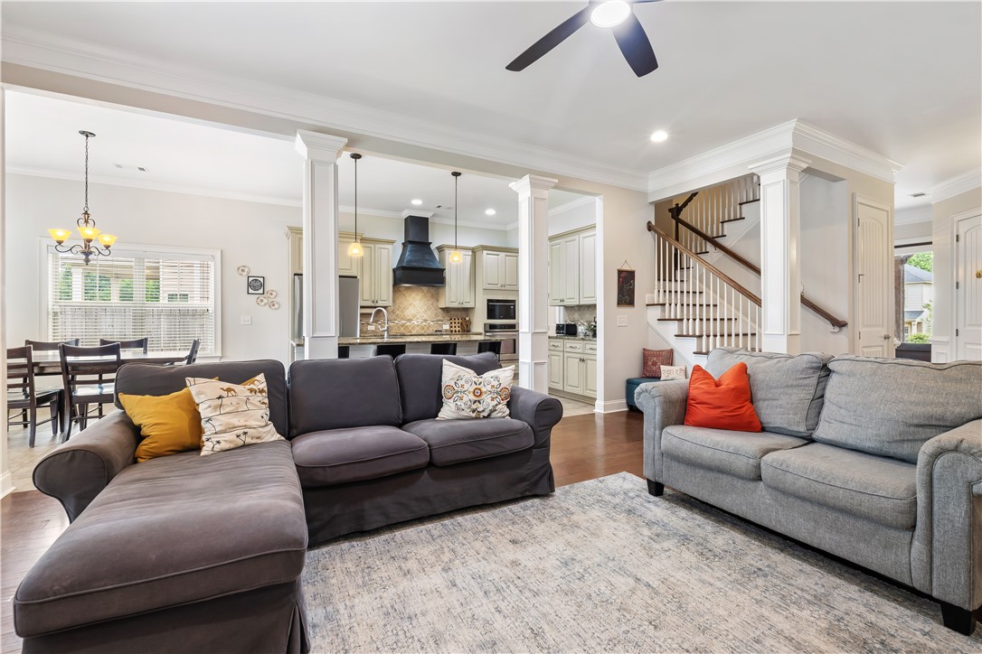 Auburn, Alabama 36832, United States, 4 Bedrooms Bedrooms, ,4 BathroomsBathrooms,Residential,Active,122051