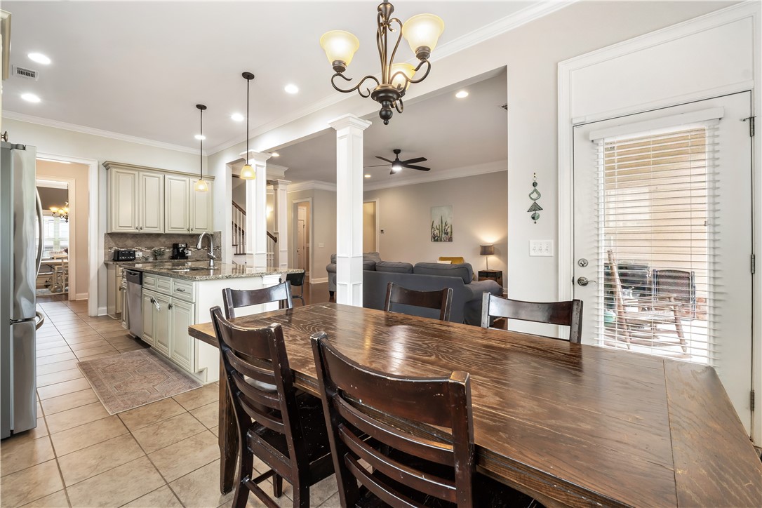 Auburn, Alabama 36832, United States, 4 Bedrooms Bedrooms, ,4 BathroomsBathrooms,Residential,Active,122051