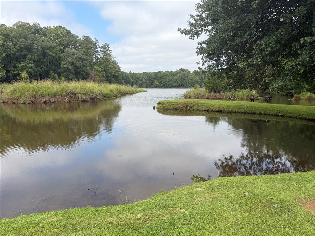 589 DEER RUN Road