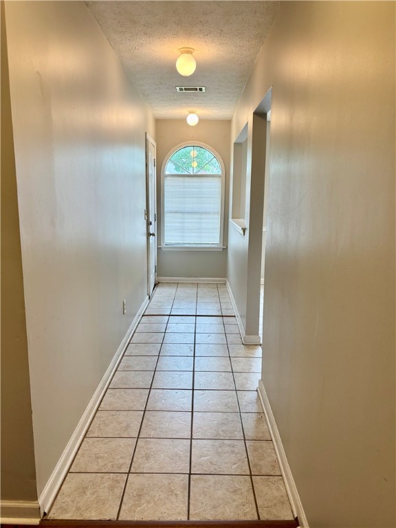1982 WOODVIEW Court