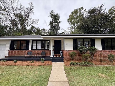 Photo of 314 N 2ND Street, Opelika, AL 36801 (MLS # 176875)