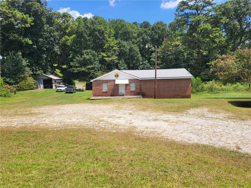 Photo of 2123 PHILLIPS Road, Lanett, AL 36863 (MLS # 182042)