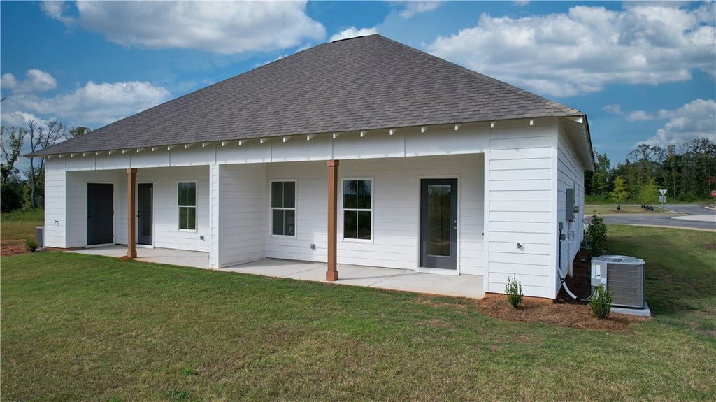 Photo of 1006 TWIN Lane, Valley, AL 36854 (MLS # 182332)