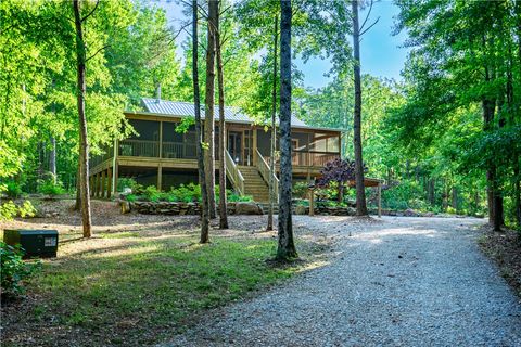 Photo of 153 N WHATLEY Road, LaGrange, GA 30240 (MLS # 175504)