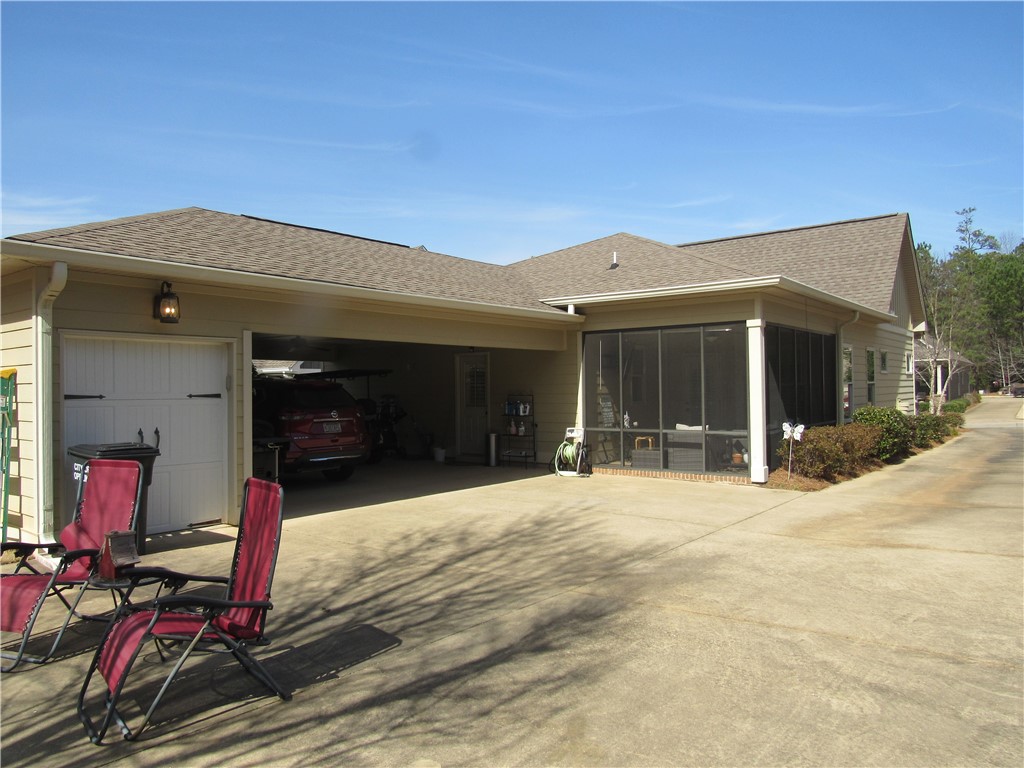 3401 DOUBLE EAGLE Lane