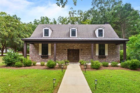 Photo of 701 4TH Avenue, Opelika, AL 36801 (MLS # 181992)