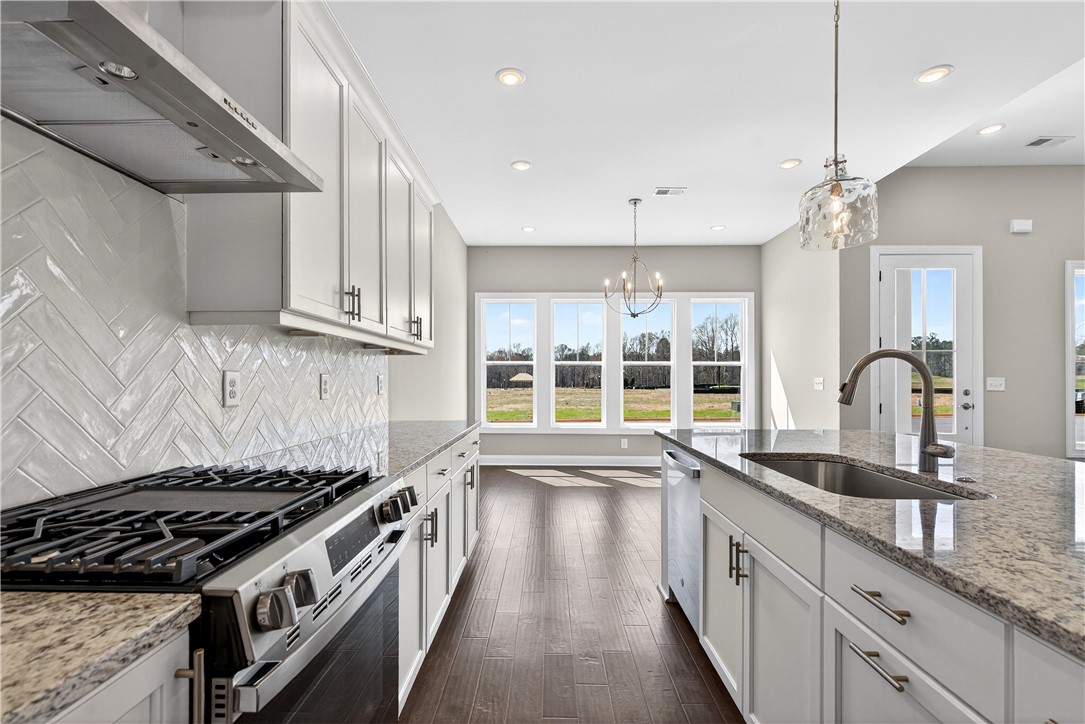 3533 DICKSON PLACE Drive