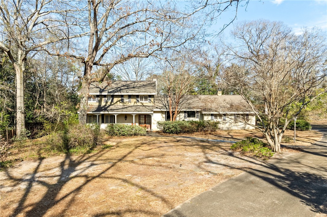 905 MOORES MILL Road