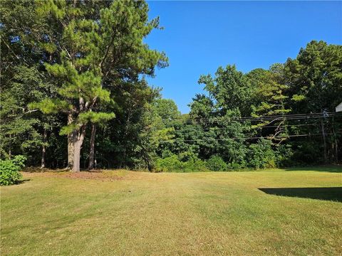 Photo of 1761 OLD WRIGHTS MILL Road, Auburn, AL 36830 (MLS # 179587)