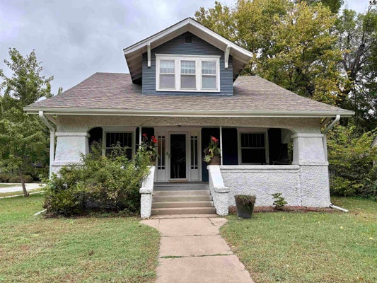 1301 E EUCLID ST, MCPHERSON, KS 67460 - Image 0e9cd4a3110a05bb211a9e5d3155dcc9/2967337906