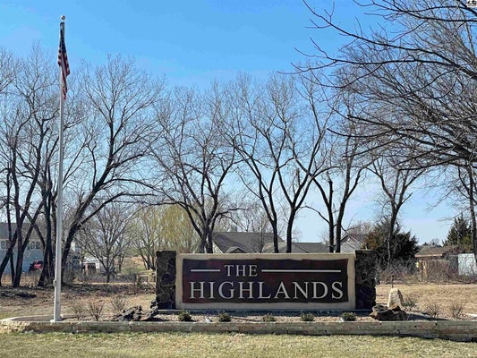 E SNOKOMO RD, HUTCHINSON, KS 67502 - Image 2efd5f4f8aed7deef3f6a3ed2b06bcbf/2344515798