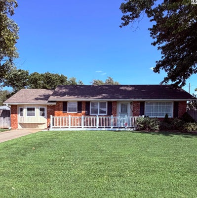 3206 N WALDRON ST, HUTCHINSON, KS 67502 - Image 70bcd6519f2adfa98aa2b57e8ab99cb6/3008667718