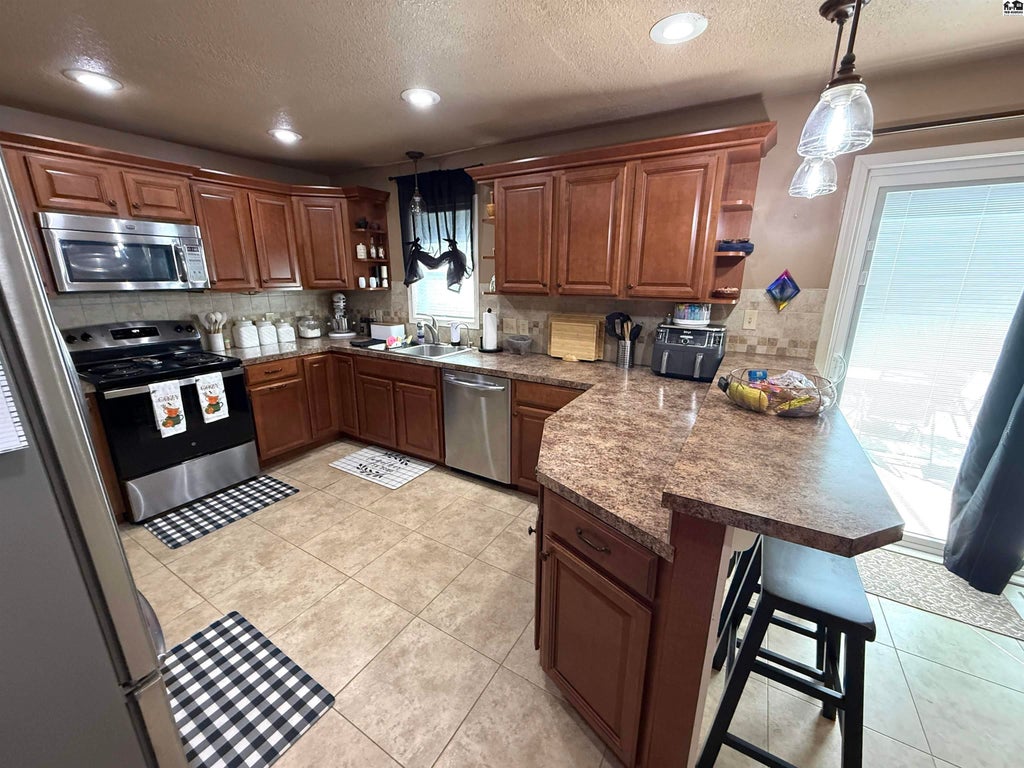 Photo of 109 N Lisa Cir, Medicine Lodge, KS 67104 (MLS # 55670)