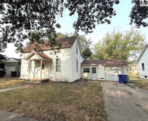 305 S LOCUST ST, INMAN, KS 67546 - Image 8bc8b9aee21cfd1505598ec49df37da9/192184657