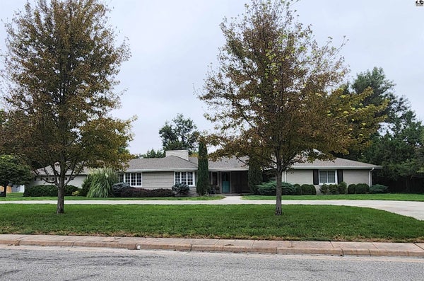12 DOWNING RD, HUTCHINSON, KS 67502 - Image 9bfdbb9a4f78c259cee47c869fa2e6b2/2459020582