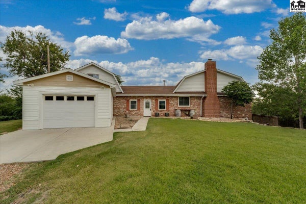 4106 SHELBURNE DR, HUTCHINSON, KS 67502 - Image a5a31c52a7d585f8f2d00a94935dca49/228901186
