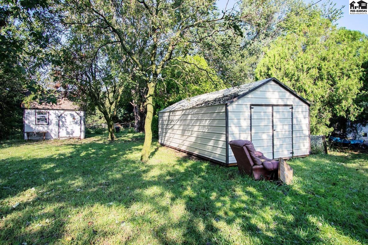 Sedgwick, Kansas 67135, United States, 3 Bedrooms Bedrooms, ,2 BathroomsBathrooms,Residential,Active,206091