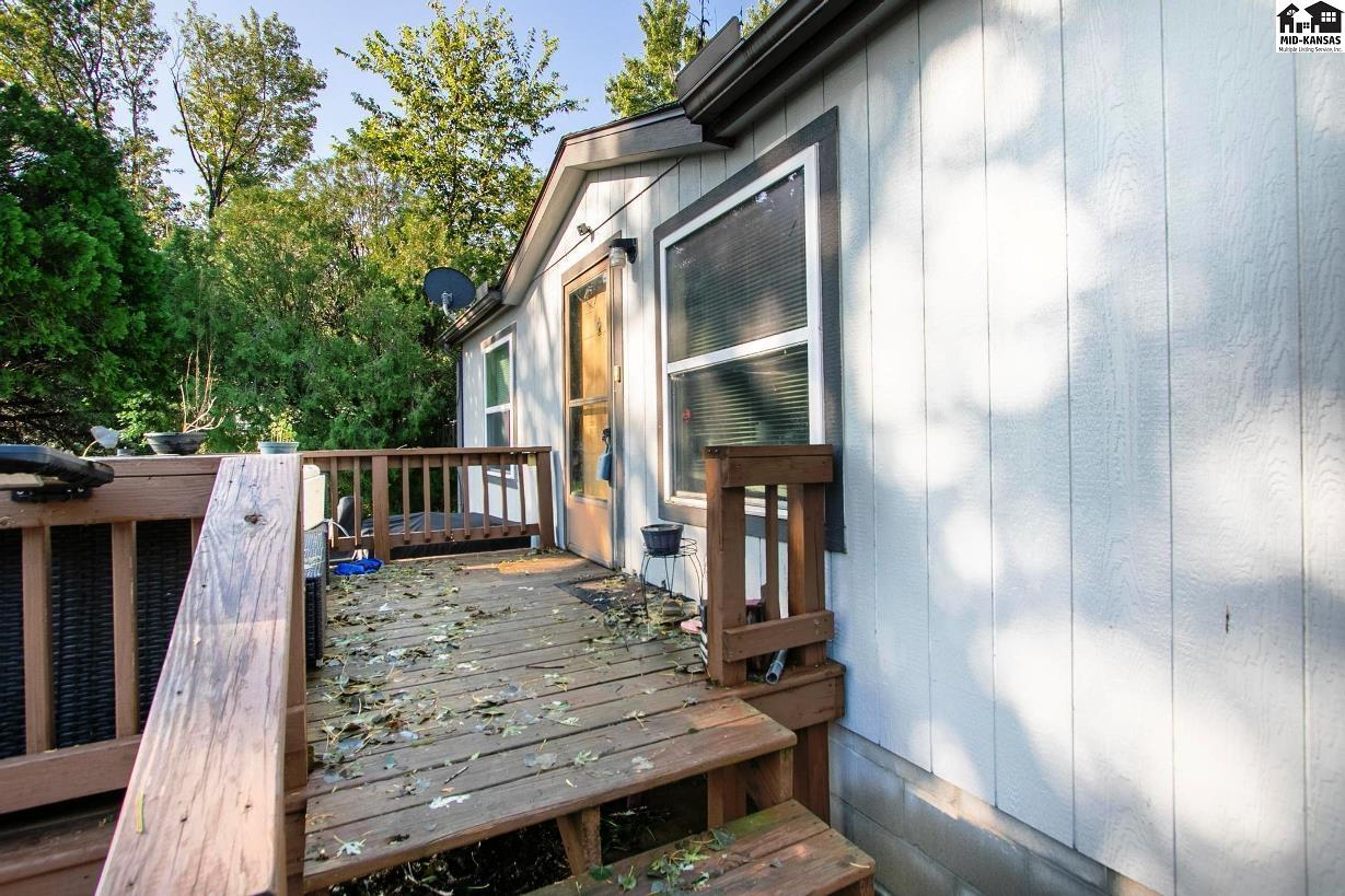 Sedgwick, Kansas 67135, United States, 3 Bedrooms Bedrooms, ,2 BathroomsBathrooms,Residential,Active,206091