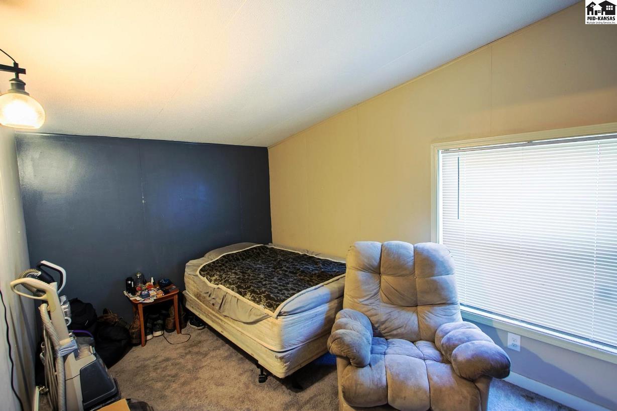 Sedgwick, Kansas 67135, United States, 3 Bedrooms Bedrooms, ,2 BathroomsBathrooms,Residential,Active,206091