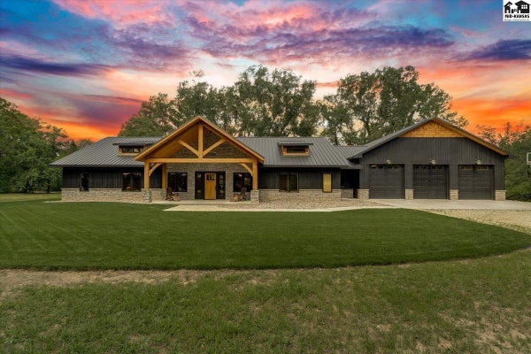 7701 OLD K61 HWY N, HUTCHINSON, KS 67502 - Image bf45f1c846753bb9d2da93cecb8ec60c/2714355703