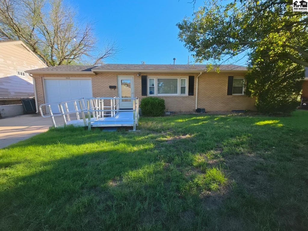 Photo of 1013 Random Rd, Pratt, KS 67124 (MLS # 55617)