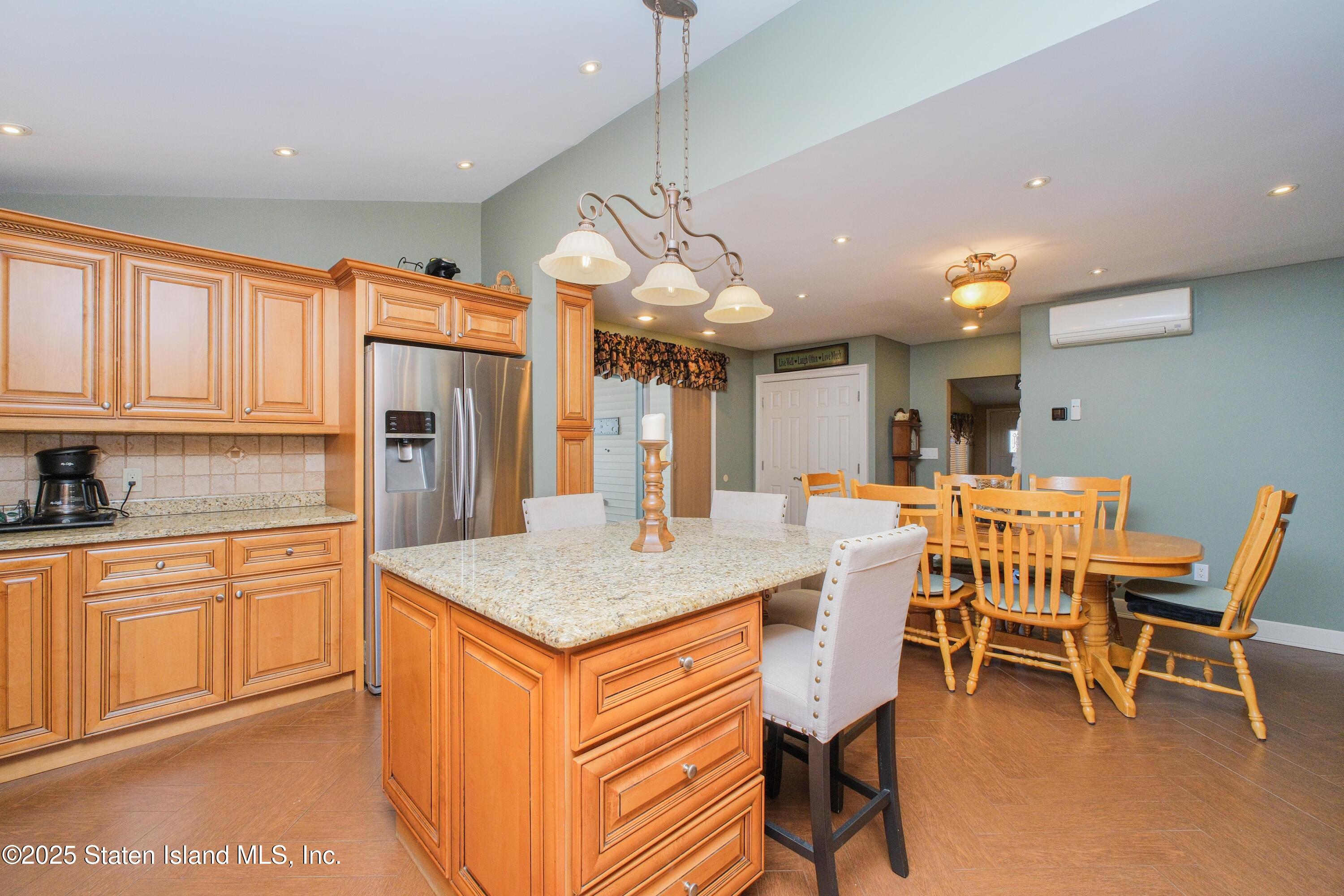 64 Whitman Avenue, Staten Island, New York image 14