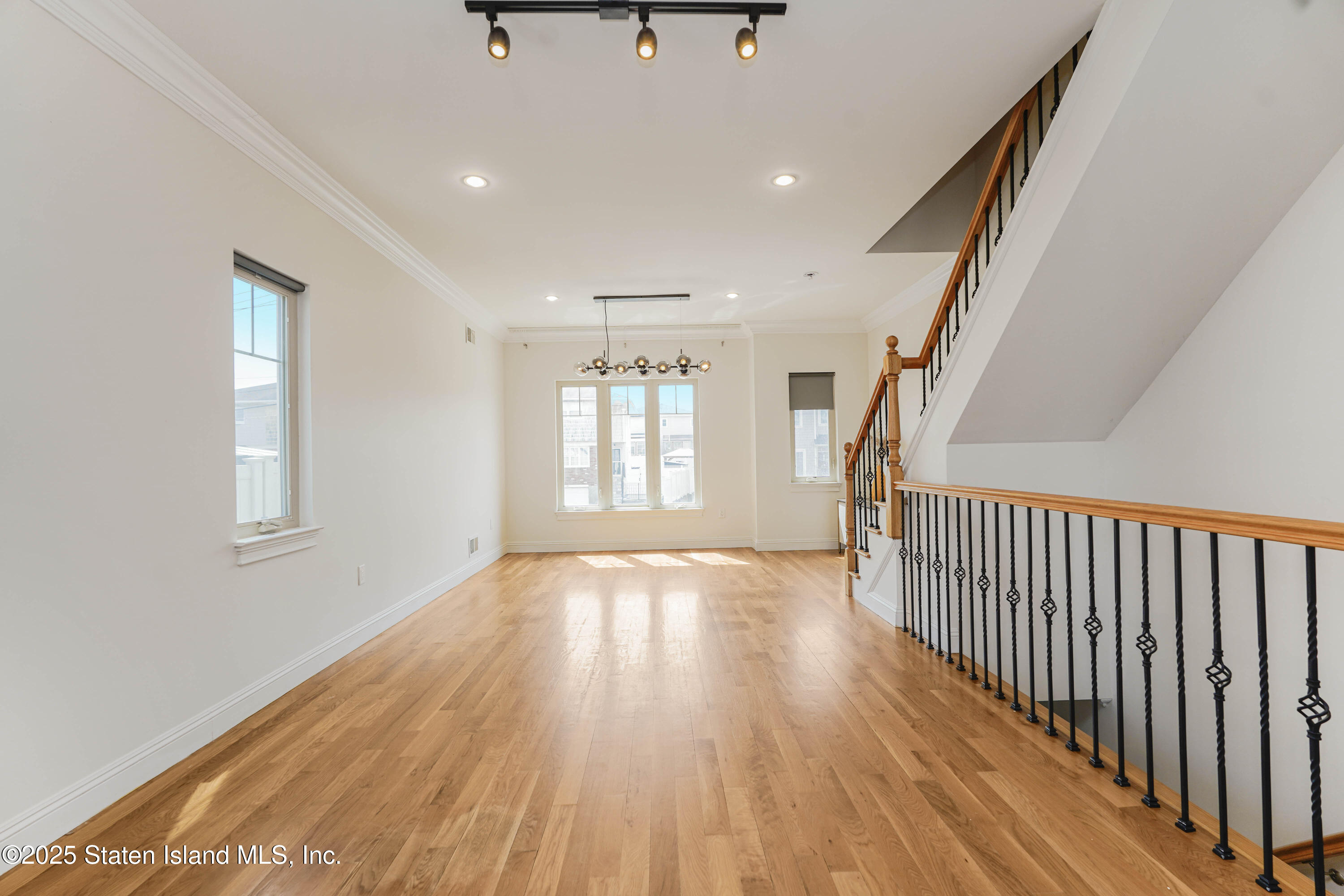 143 Roman Avenue, Staten Island, New York image 3