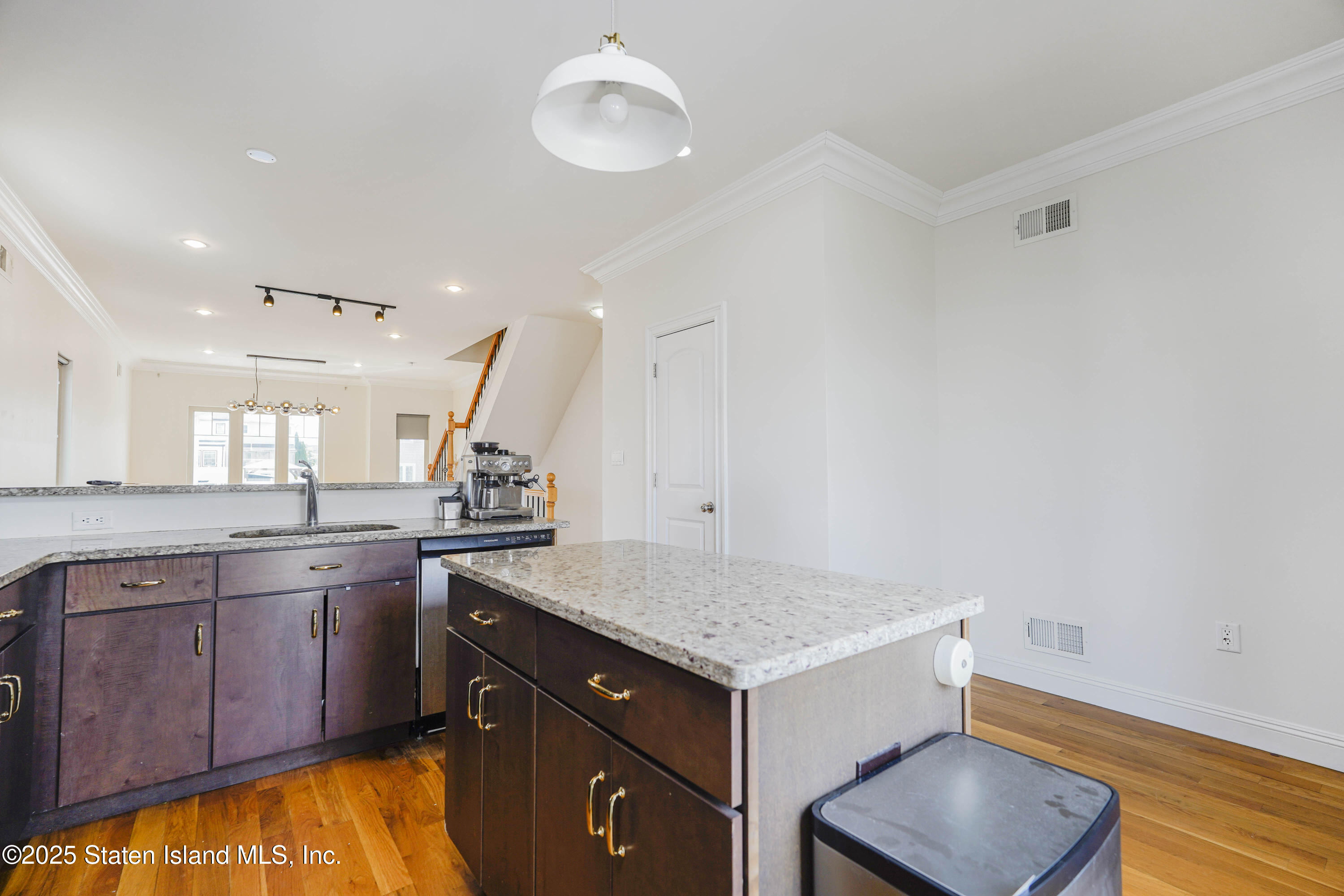 143 Roman Avenue, Staten Island, New York image 9
