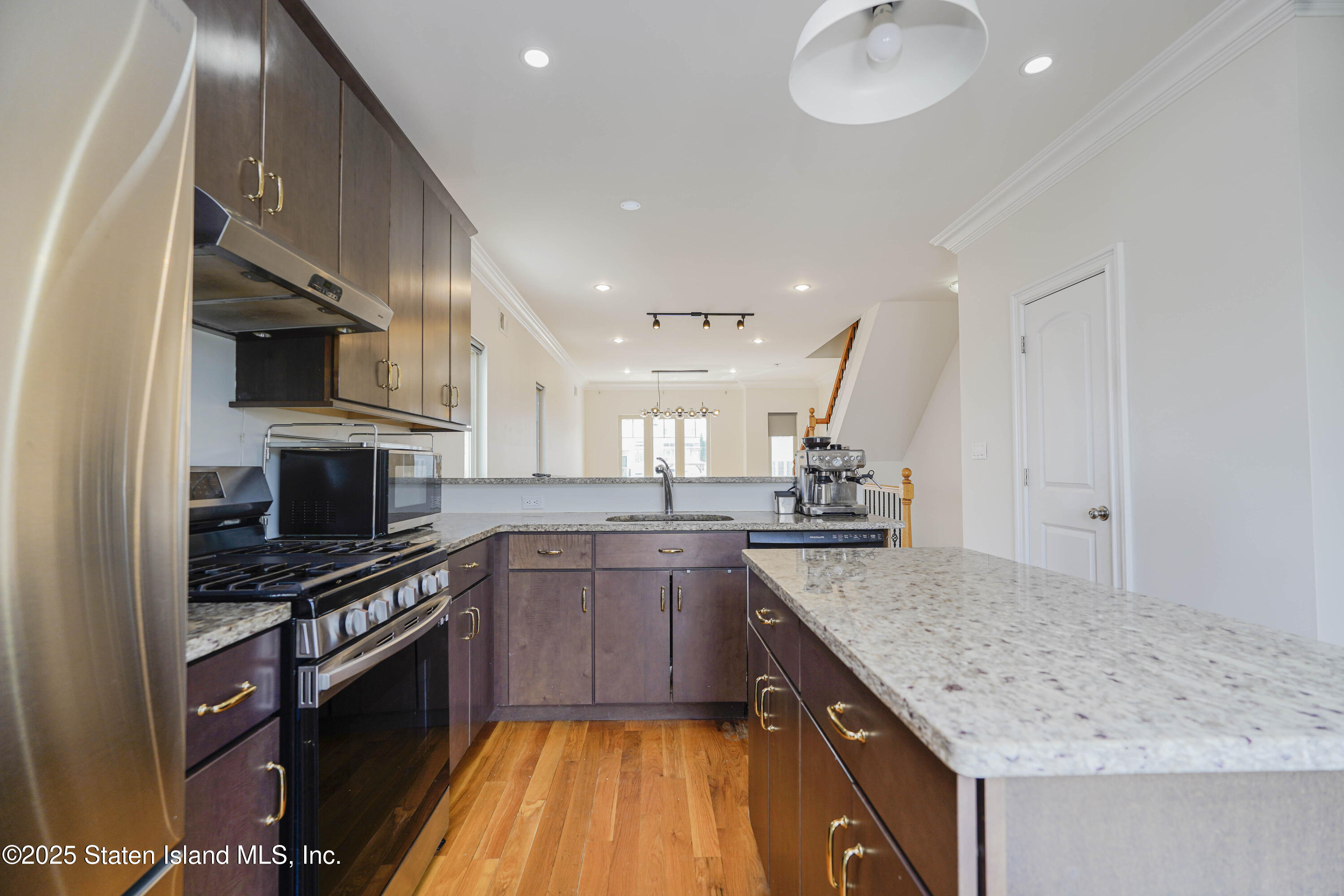 143 Roman Avenue, Staten Island, New York image 10
