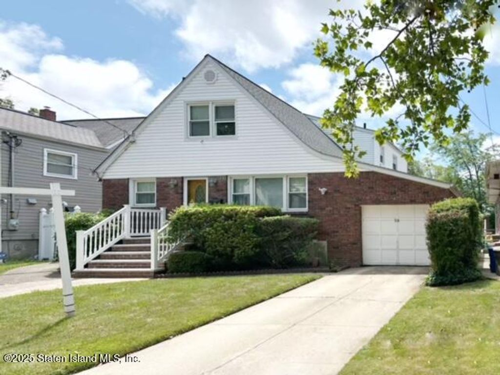 Photo of 58 Schmidts Lane, Staten Island, NY 10314 (MLS # 2506390)