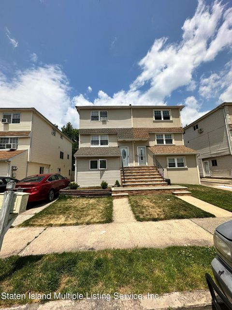 Photo of 89 Ada Drive, Staten Island, NY 10314 (MLS # 1162220)