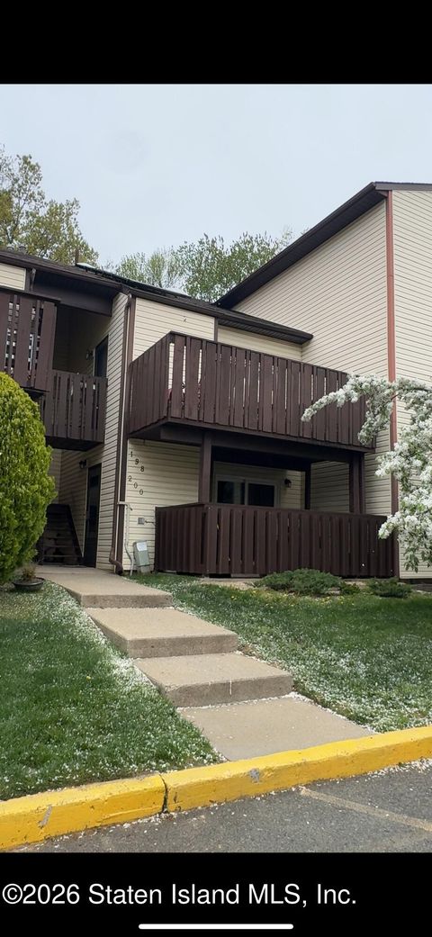 Photo of 200 Timber Ridge Drive, Staten Island, NY 10308 (MLS # 2602278)