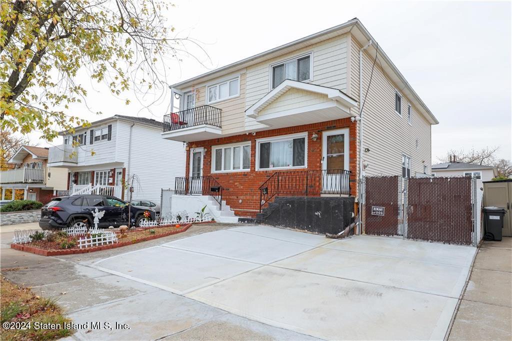 32 Thayer Place, Staten Island, New York image 2