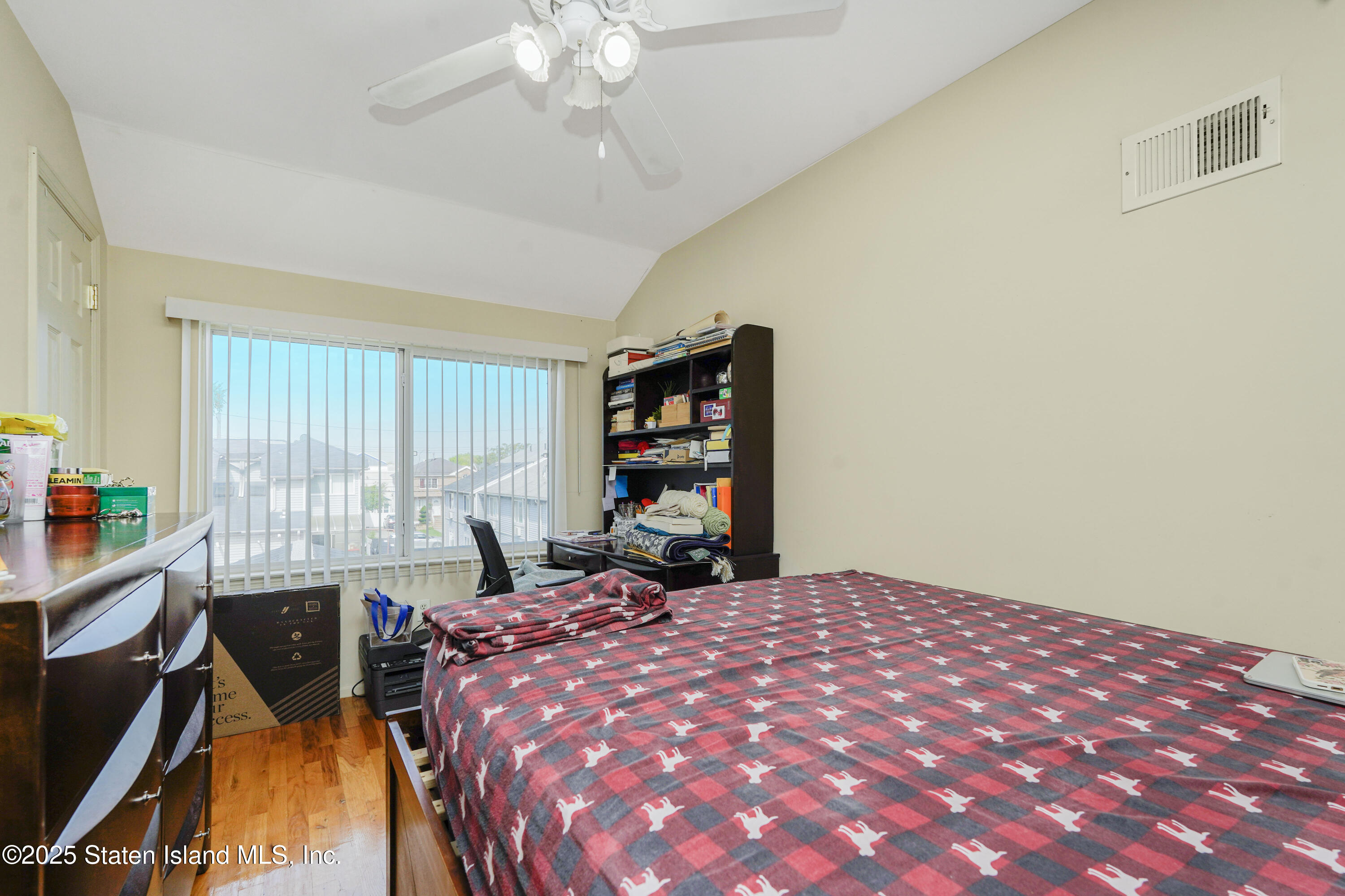 128 Bruckner Avenue, Staten Island, New York image 14