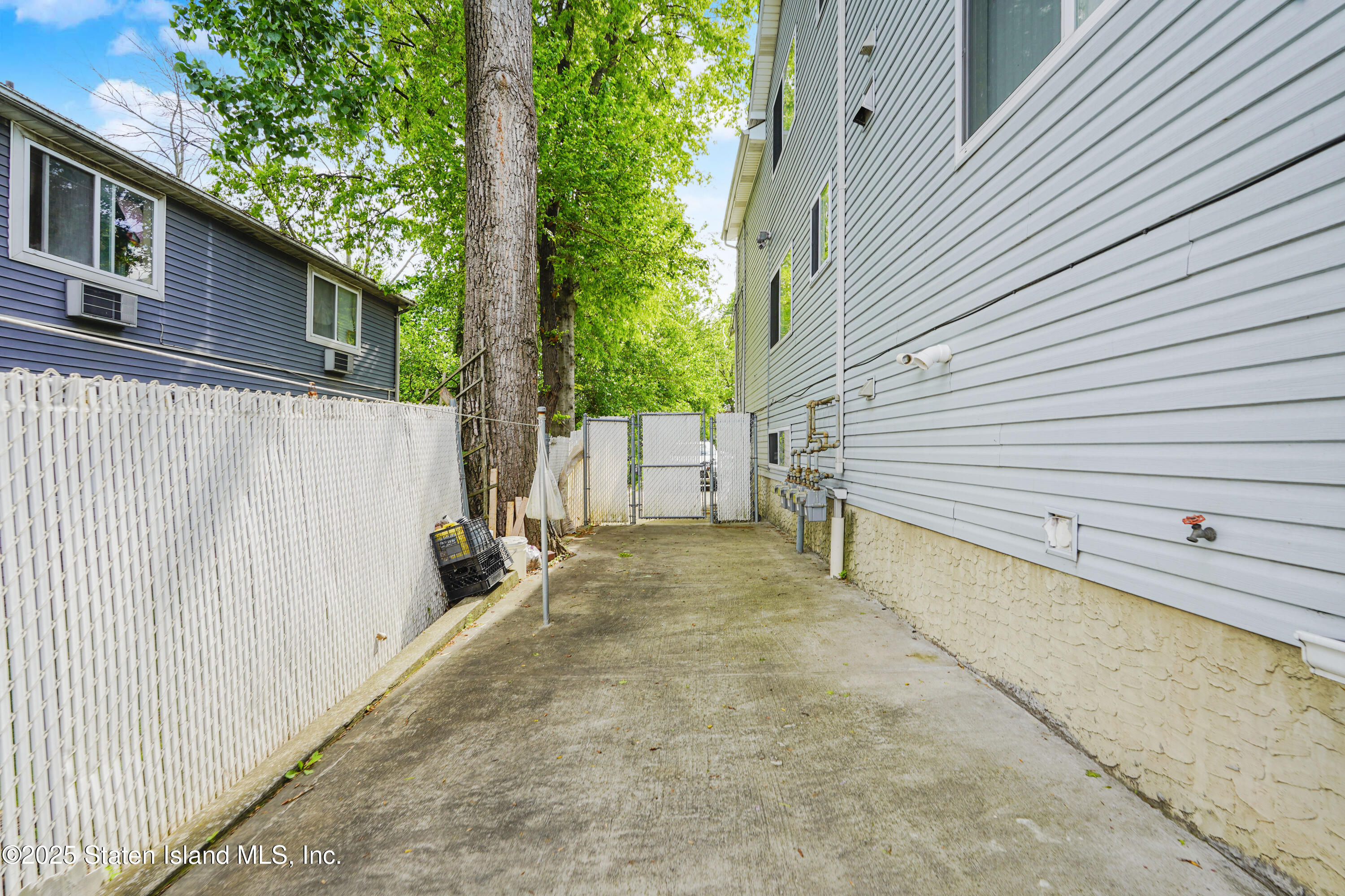 128 Bruckner Avenue, Staten Island, New York image 25