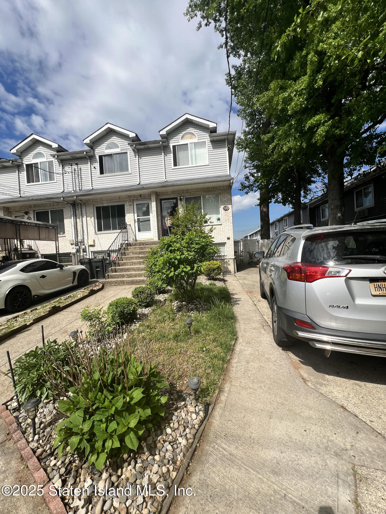128 Bruckner Avenue, Staten Island, New York image 6
