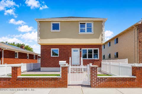Photo of 76 Mill Road, Staten Island, NY 10306 (MLS # 2603296)