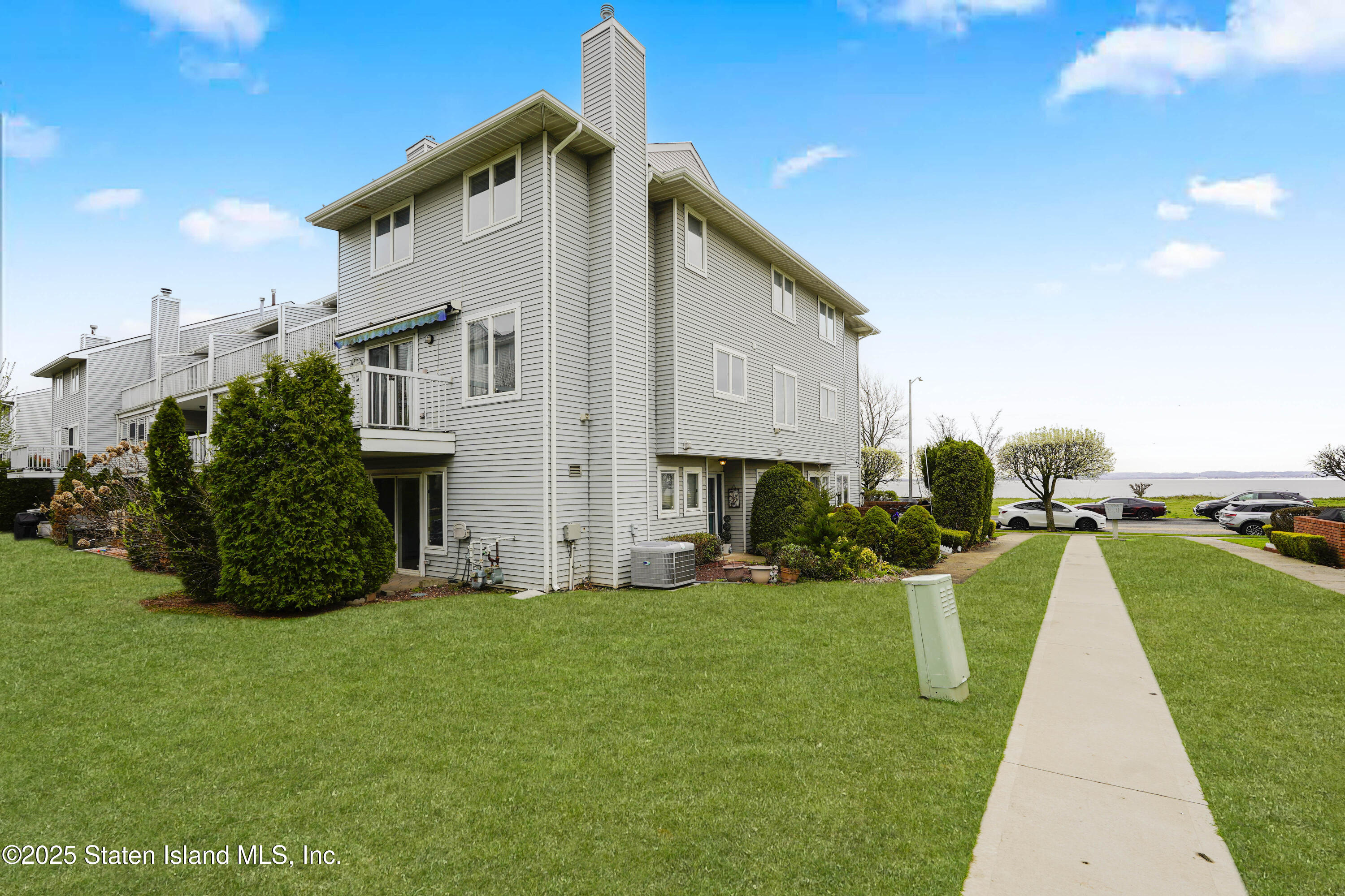 603 Johnston Terrace, Staten Island, New York image 1