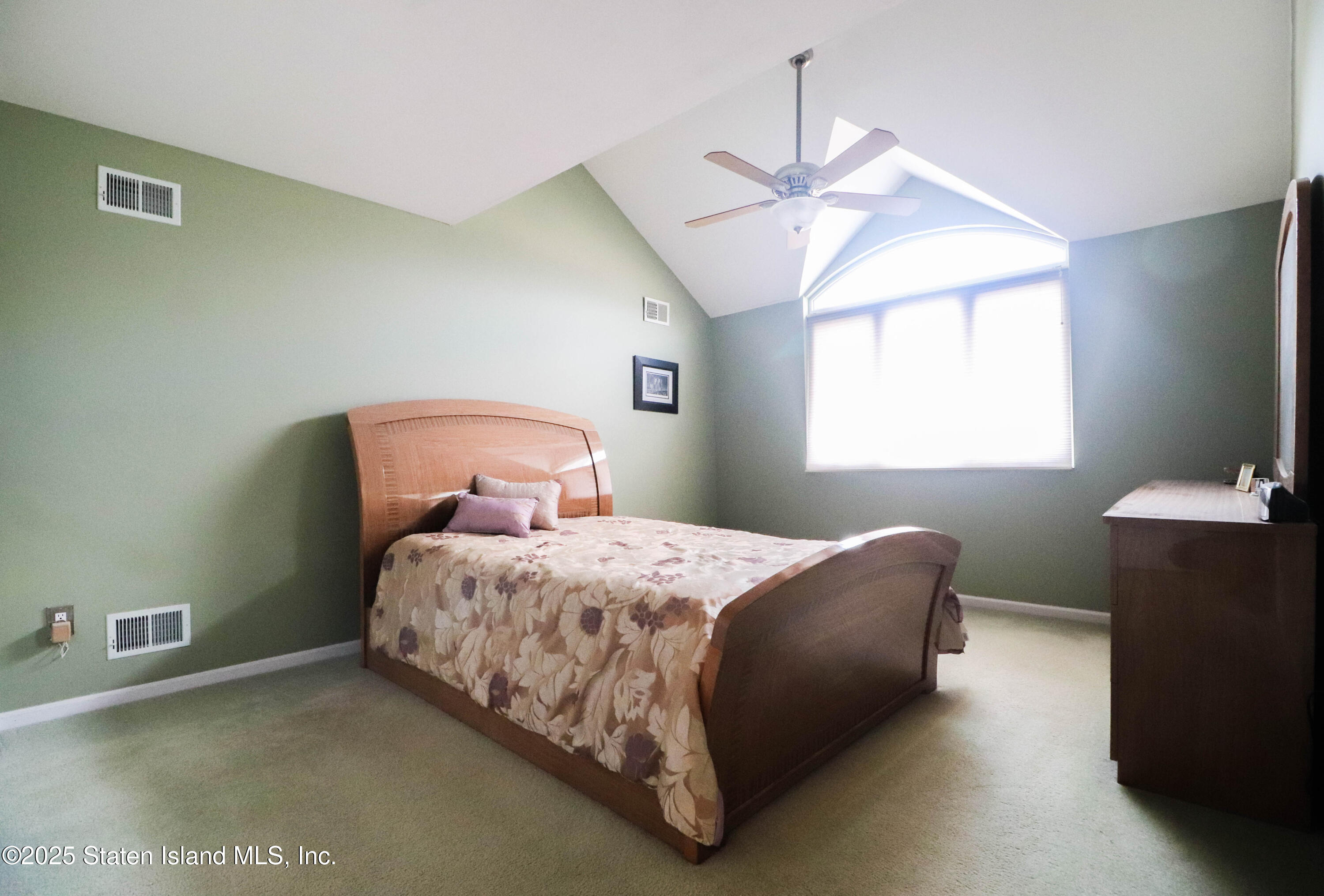 21 Coral Court, Staten Island, New York image 12