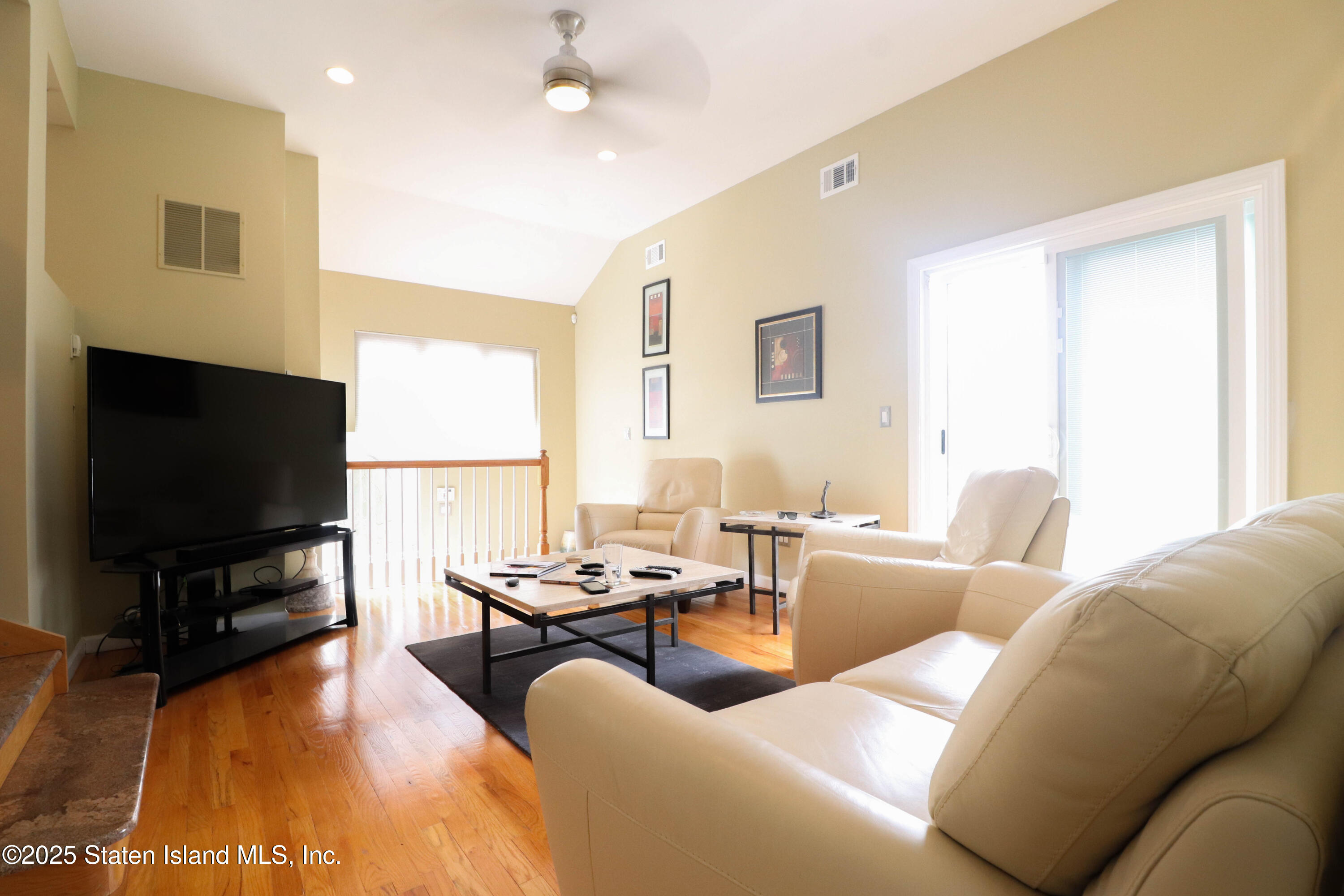 21 Coral Court, Staten Island, New York image 4