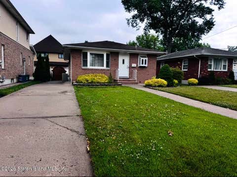 Photo of 61 Natick Street, Staten Island, NY 10306 (MLS # 2603544)