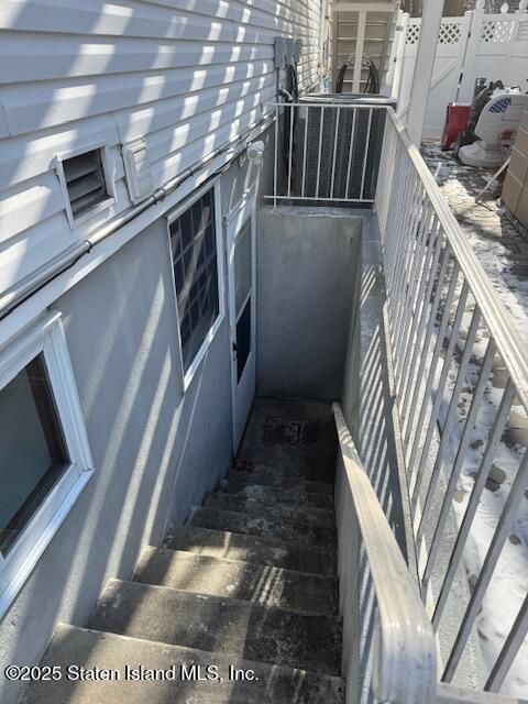 Photo of 353 Ashland Avenue #1a, Staten Island, NY 10309 (MLS # 2500451)