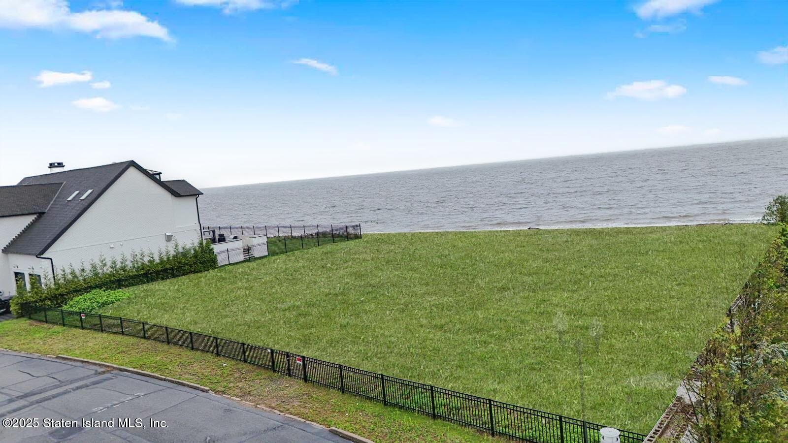 140 Nicolosi Drive, Staten Island, New York image 5