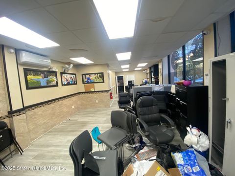 Photo of 2050 Bath Avenue, Brooklyn, NY 11214 (MLS # 2506310)